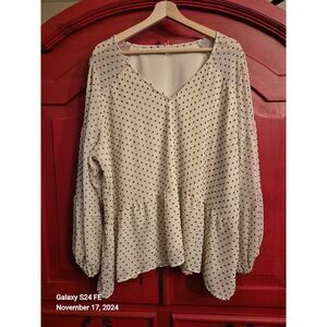 Maurice's Size 2X Cream & Black Polka Dot Blouse Shirt Sheer Balloon Sleeves EUC